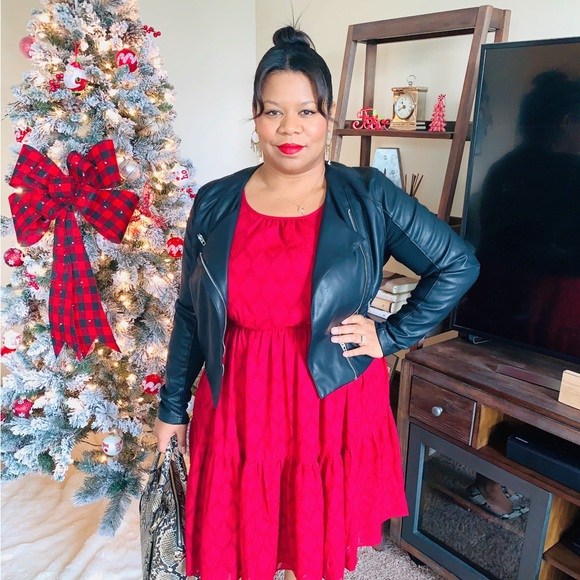 Meet your Posher, Venetia ❤️ - Picture 4 of 12